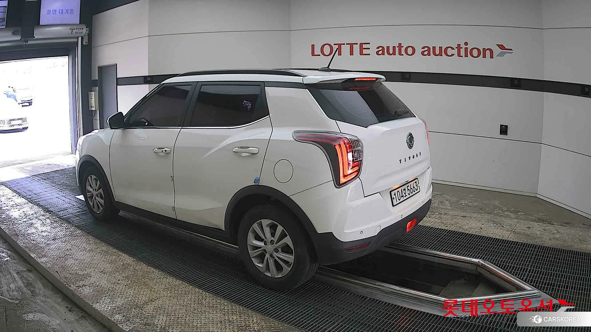 SsangYong Tivoli id 3888449 из Кореи 37
