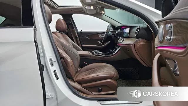 Mercedes-Benz E-Class W213 id 3598392 из Кореи 20