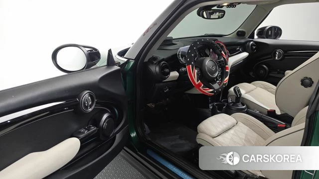 Mini Cooper S id 4361149 из Кореи 34