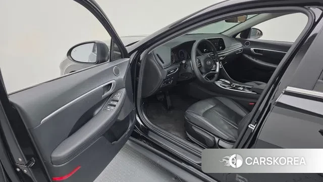 Hyundai Sonata (DN8) id 3384583 из Кореи 20