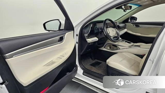 Hyundai The New Grandeur IG Hybrid id 4231568 из Кореи 32