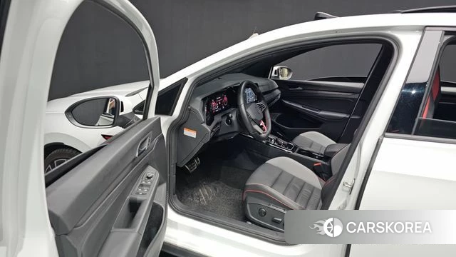 Volkswagen Golf 8th Generation id 3825874 из Кореи 20