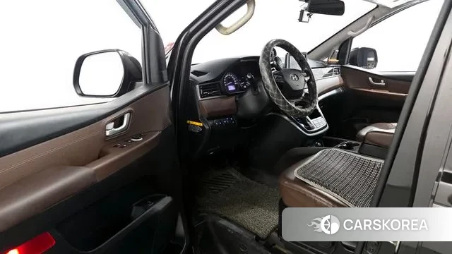 Hyundai The New Grand Starex id 3391751 из Кореи 20