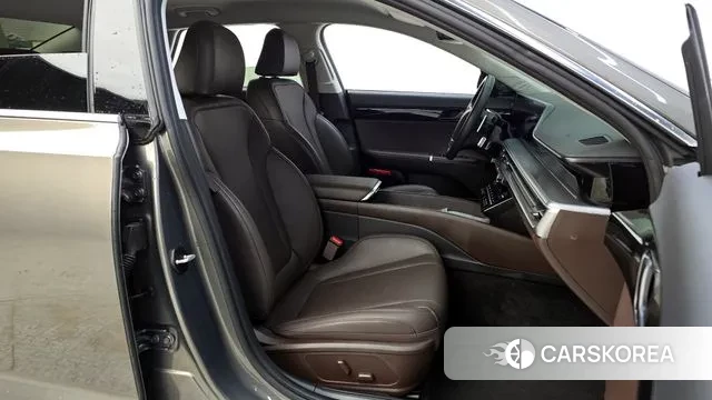 Hyundai Grandeur (GN7) id 3758643 из Кореи 20