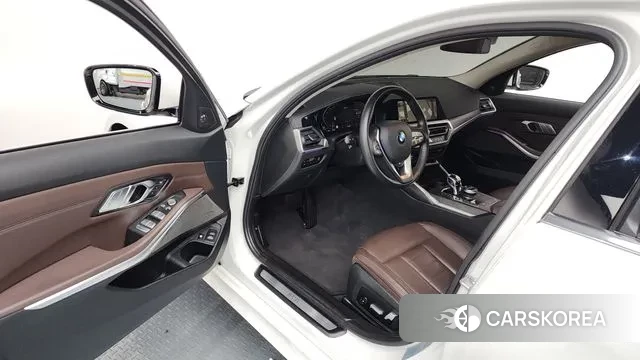 BMW 3 Series (G20) id 3722708 из Кореи 20