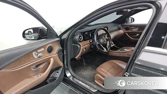 Mercedes-Benz E-Class W213 id 3291070 из Кореи 20