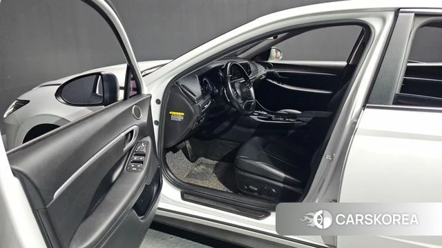 Hyundai Sonata (DN8) id 4294472 из Кореи 31