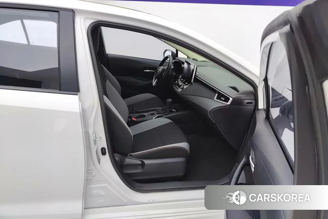 Toyota Corolla id 3913864 из Китая 17