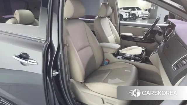 Kia The New Carnival id 3396837 из Кореи 20