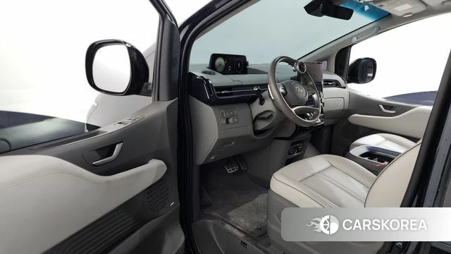 Hyundai Staria id 4250052 из Кореи 33