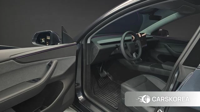 Tesla Model Y id 4584133 из Кореи 31