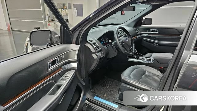 Ford Explorer id 3845939 из Кореи 20