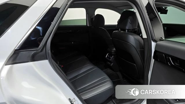 Hyundai Grandeur Hybrid (GN7) id 4394758 из Кореи 38