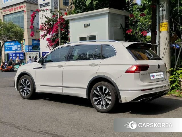 Volkswagen Tiguan L id 4298234 из Китая 10