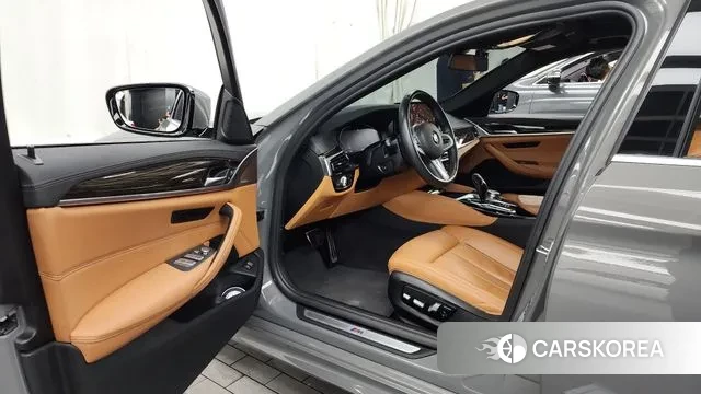 BMW 5 Series (G30) id 3027727 из Кореи 20