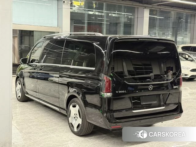Mercedes-Benz V-class id 4256121 из Китая 16