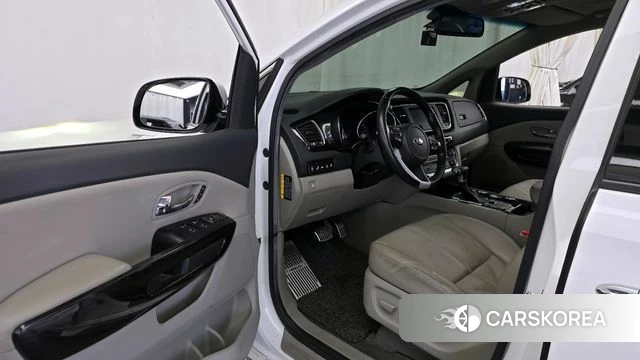 Kia The New Carnival id 3814447 из Кореи 20