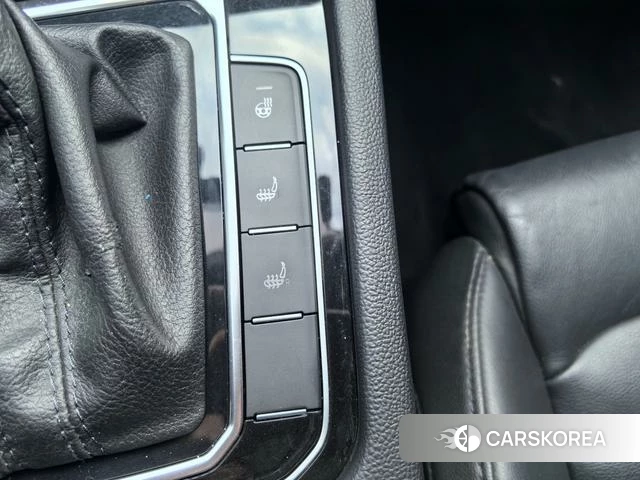 Volkswagen Magotan id 3895866 из Китая 14