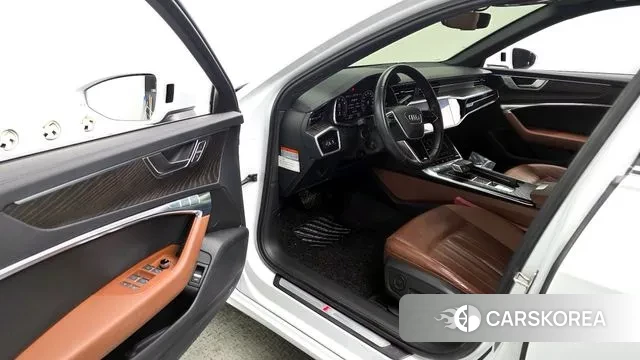 Audi A6 (C8) id 3666203 из Кореи 20