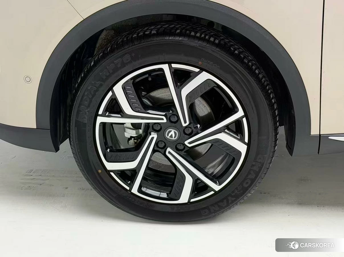 Chang'an CS55 PLUS id 4426805 из Китая 17