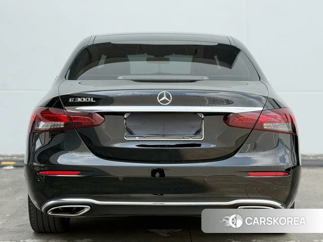 Mercedes-Benz E-class id 4314338 из Китая 12