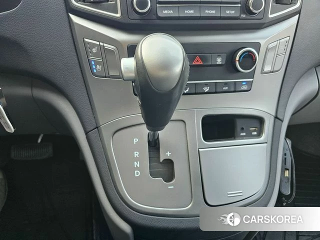 Hyundai The New Grand Starex id 4196077 из Кореи 20