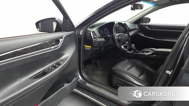 Hyundai Grandeur IG id 4895401 из Кореи 29