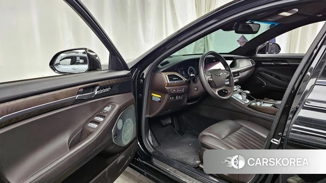 Genesis G90 id 4285431 из Кореи 20
