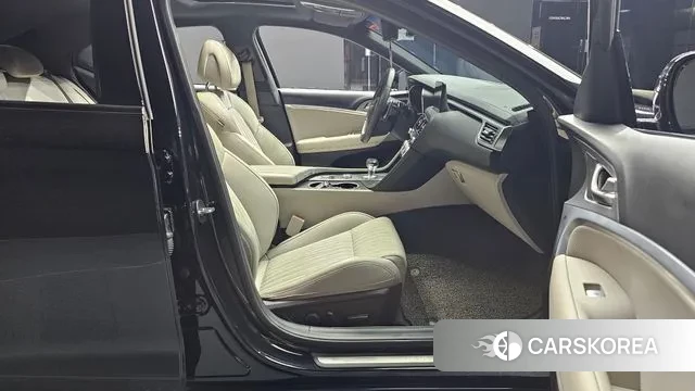 Genesis The New G70 id 2905294 из Кореи 20