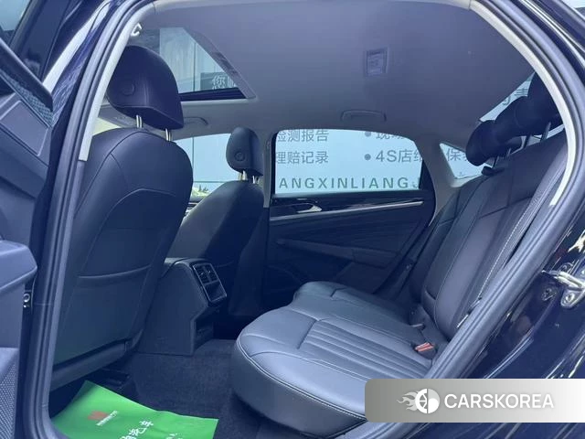 Volkswagen Passat id 4182495 из Китая 12