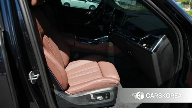 BMW X6 (G06) id 4664709 из Кореи 14