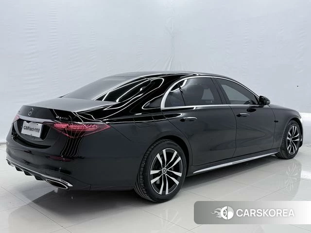 Mercedes-Benz S-class id 4210557 из Китая 17