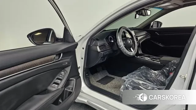 Honda Accord 10th Generation id 3013207 из Кореи 20