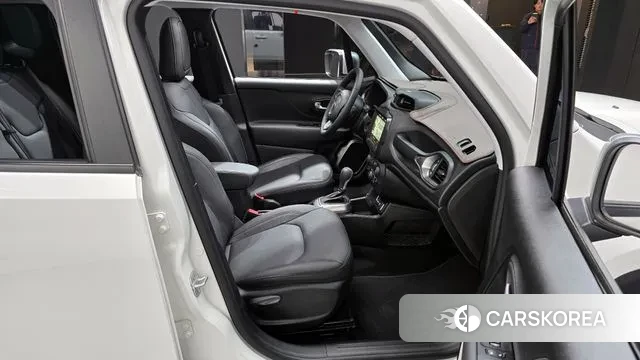 Jeep Renegade id 3524179 из Кореи 20