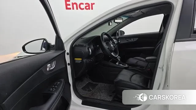 Kia Come New K3 id 3520416 из Кореи 20