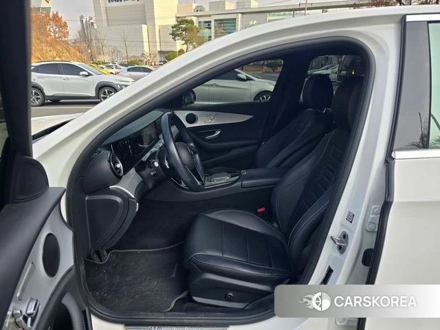 Mercedes-Benz E-Class W213 id 3795152 из Кореи 20