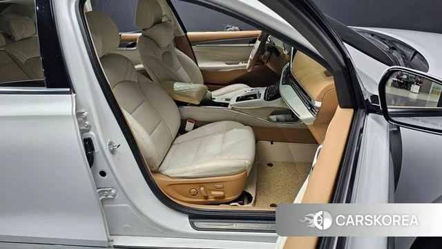 Hyundai The New Grandeur IG id 4384252 из Кореи 31