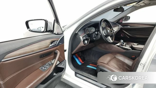 BMW 5 Series (G30) id 4269119 из Кореи 20