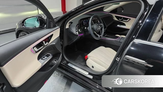 Mercedes-Benz E-Class W214 id 4560111 из Кореи 20