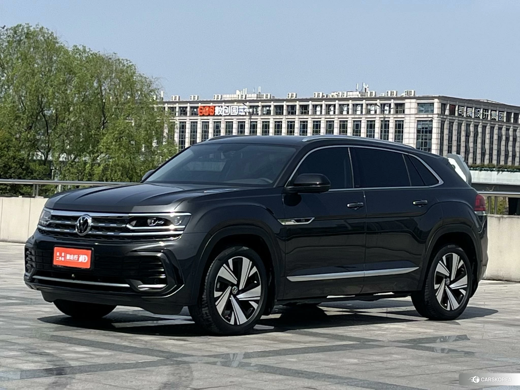 Volkswagen Tourang id 4405737 из Китая 13
