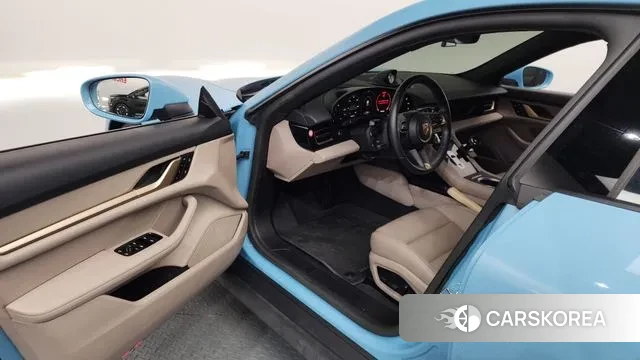 Porsche Taycan id 3679970 из Кореи 20