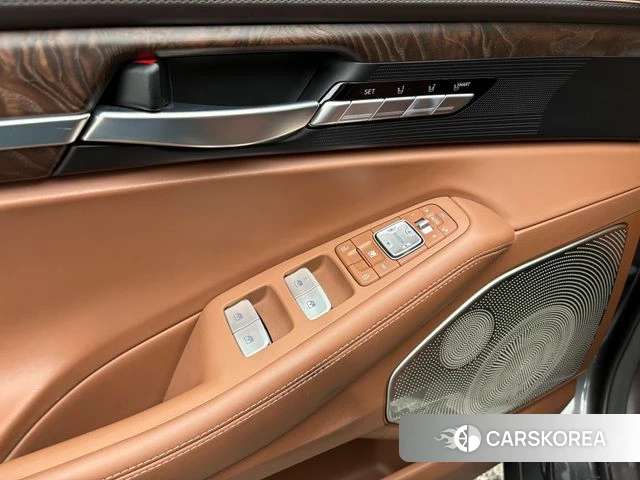 Genesis G90 id 4914498 из Кореи 17