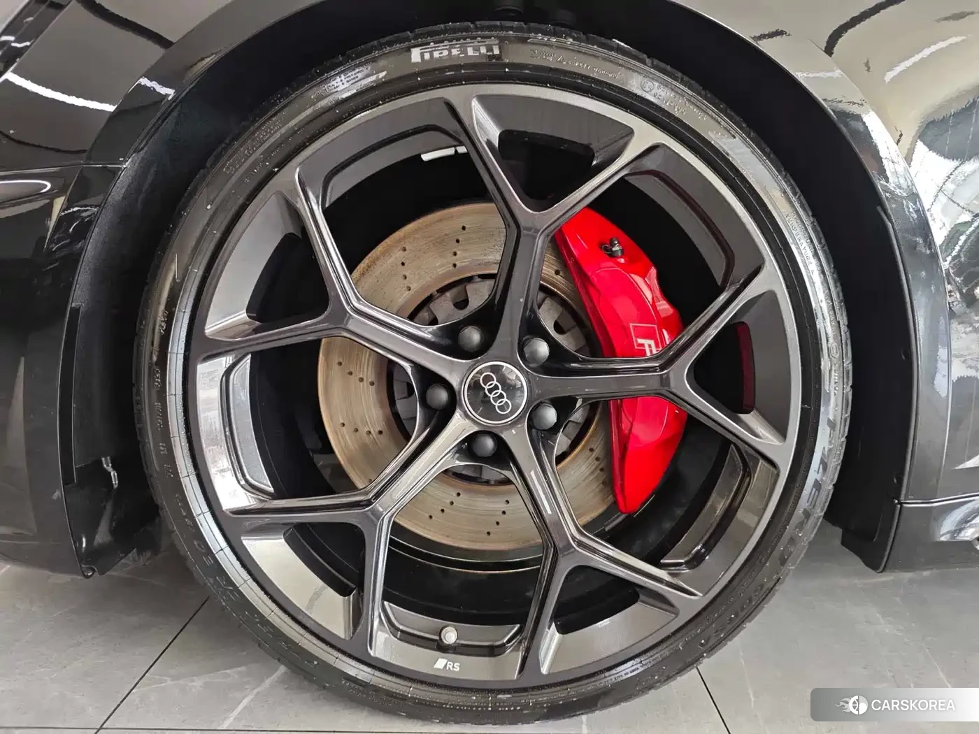 Audi RS 4 id 4570594 из Китая 17