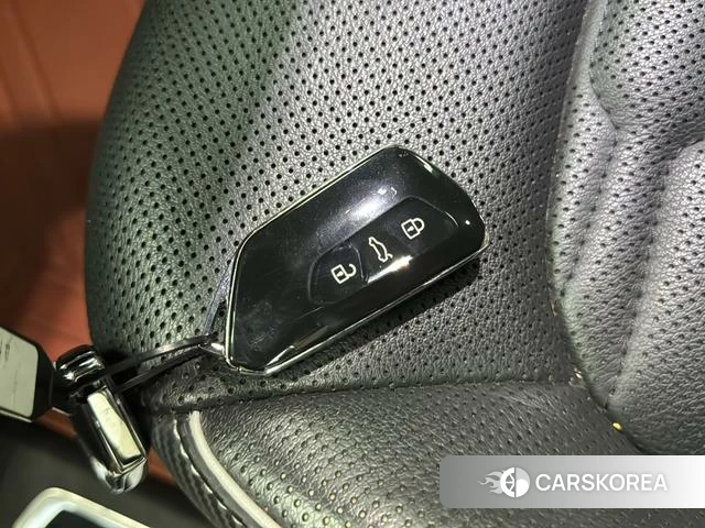 Volkswagen Tourang id 4261951 из Китая 20