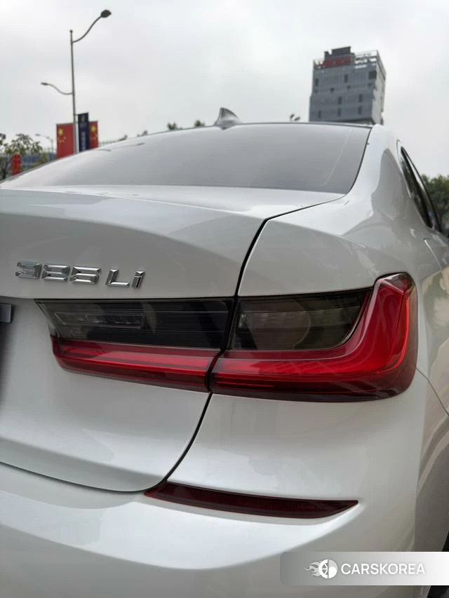 BMW 3 series id 4273679 из Китая 29