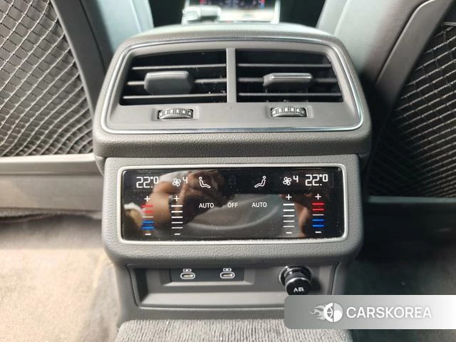 Audi A6L id 4290040 из Китая 17