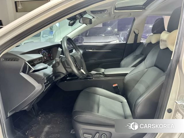 Toyota Camry id 4263614 из Китая 16