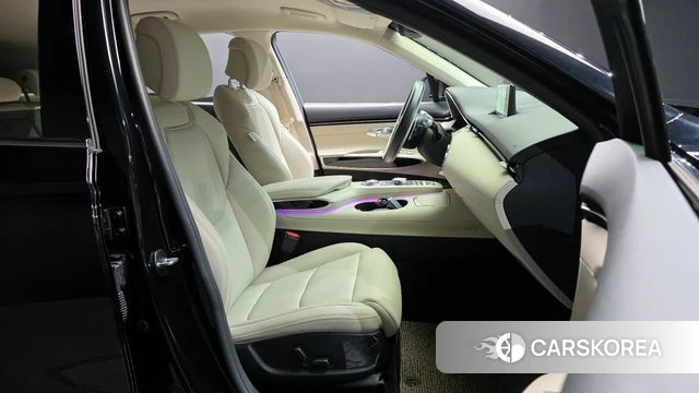 Genesis GV70 id 3786783 из Кореи 20