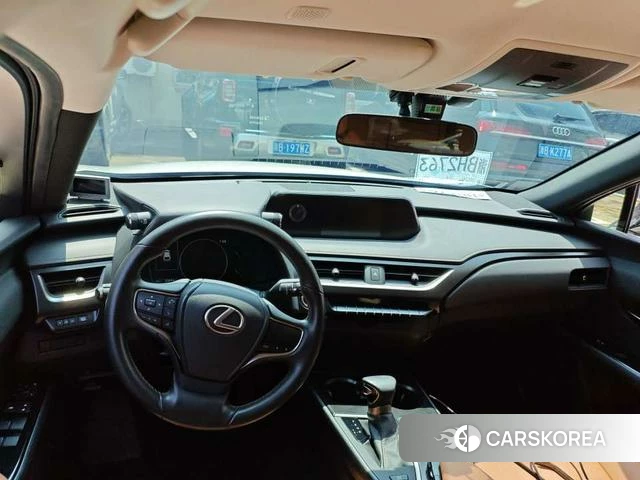 Lexus UX id 4273984 из Китая 13