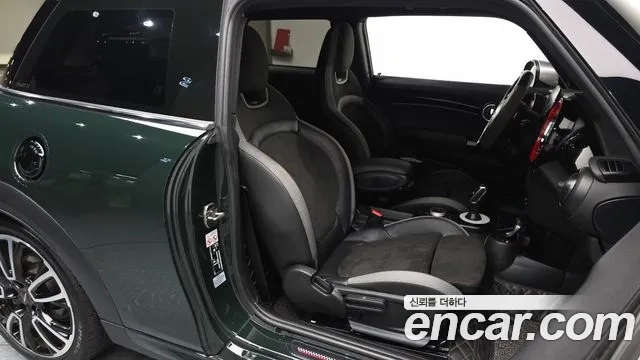 Mini Cooper S id 2943634 из Кореи 20